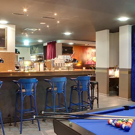 Hotel Meininger Center 3*