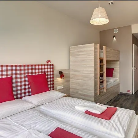 Hotell Meininger Center