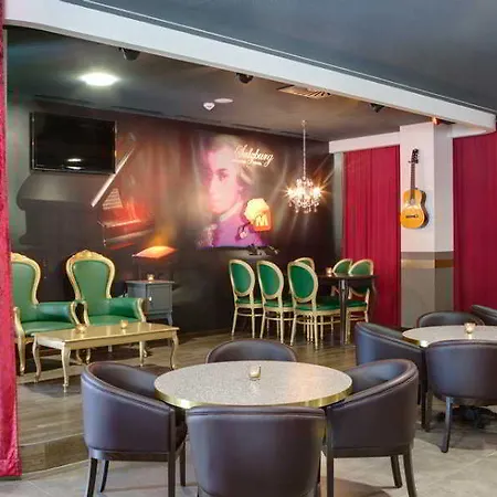 Meininger Center Hotel Solnohrad