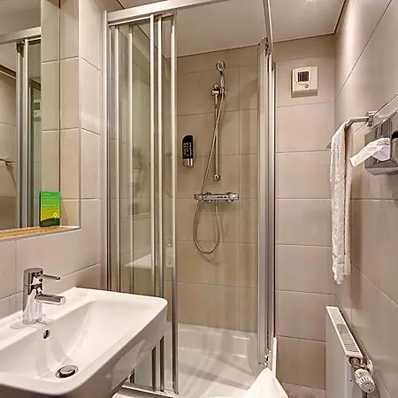 Hotel Meininger Center 3*