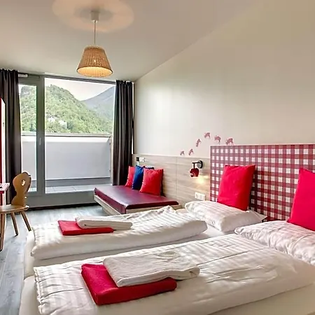 Meininger Center Hotel 3*