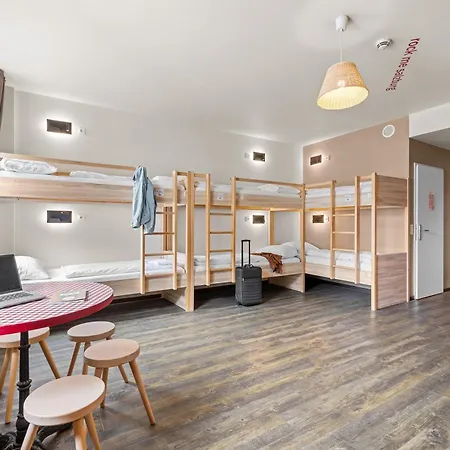 Meininger Center Hotel 3*