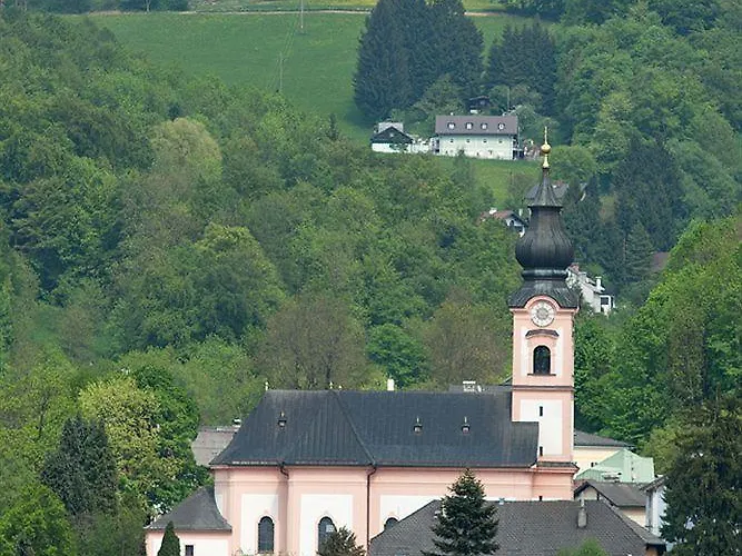 Meininger Center 3* Salzburgo