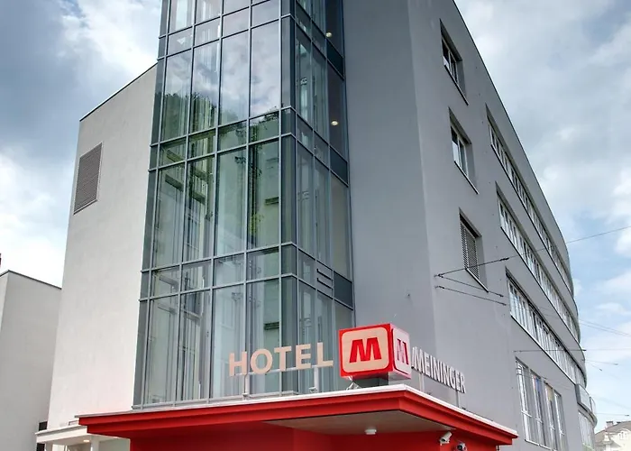 Hotel Meininger Center 3*