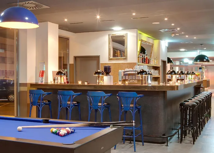 Hotel Meininger Center 3*