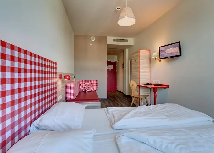 Meininger Center Hotel