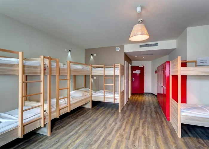 Meininger Center Hotel